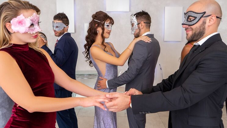 [TransAngels] - Shemale Siren's Athletic Affair - Daisy Taylor - Dante Colle