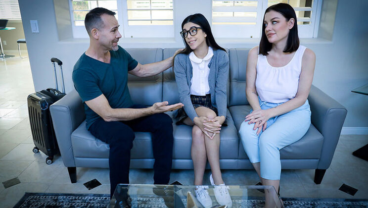 [FosterTapes] - Stepmom's Taboo Affair with Foster Daughter Heals the Marriage - Filthy Rich - Harmony Wonder - Sovereign Syre