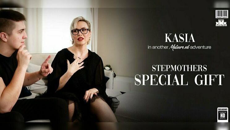 Hot Blonde MILF Kasia's Nasty Present for Stepson Erik
